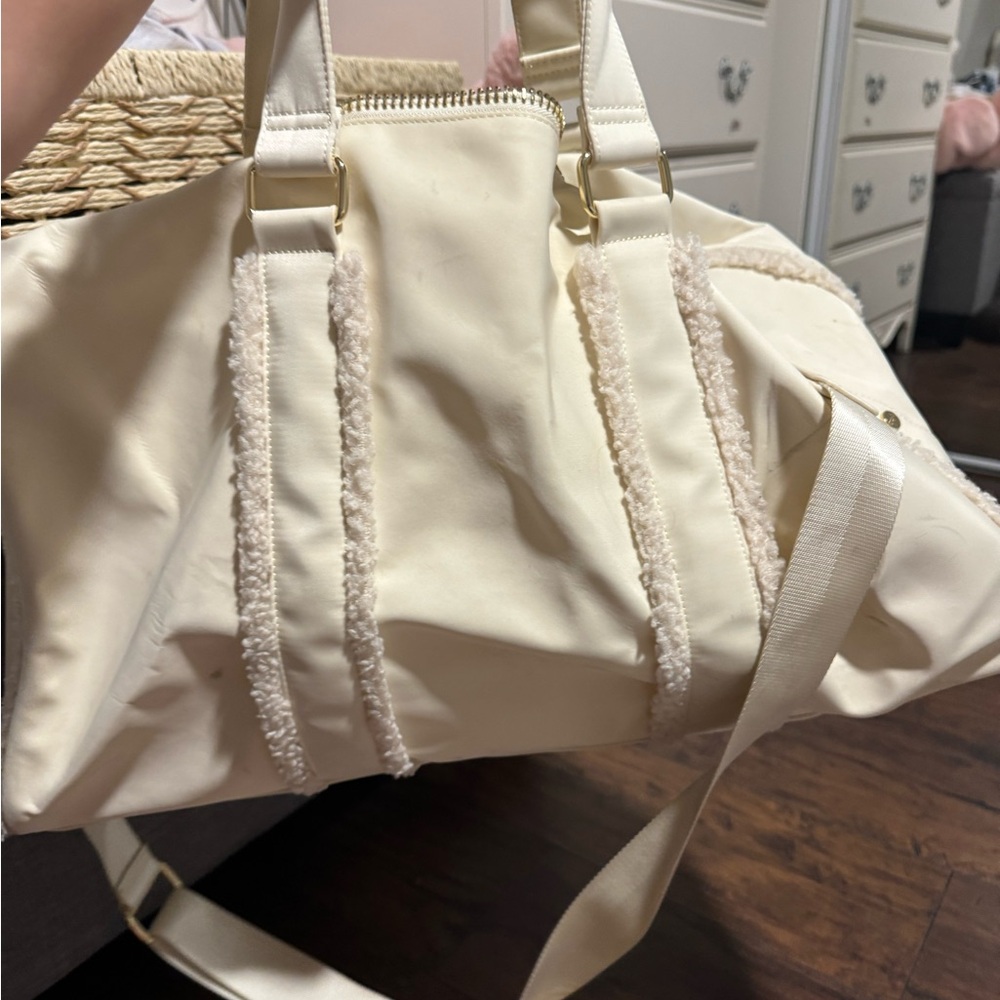 Stoney Clover Lane Cream Travel Bag